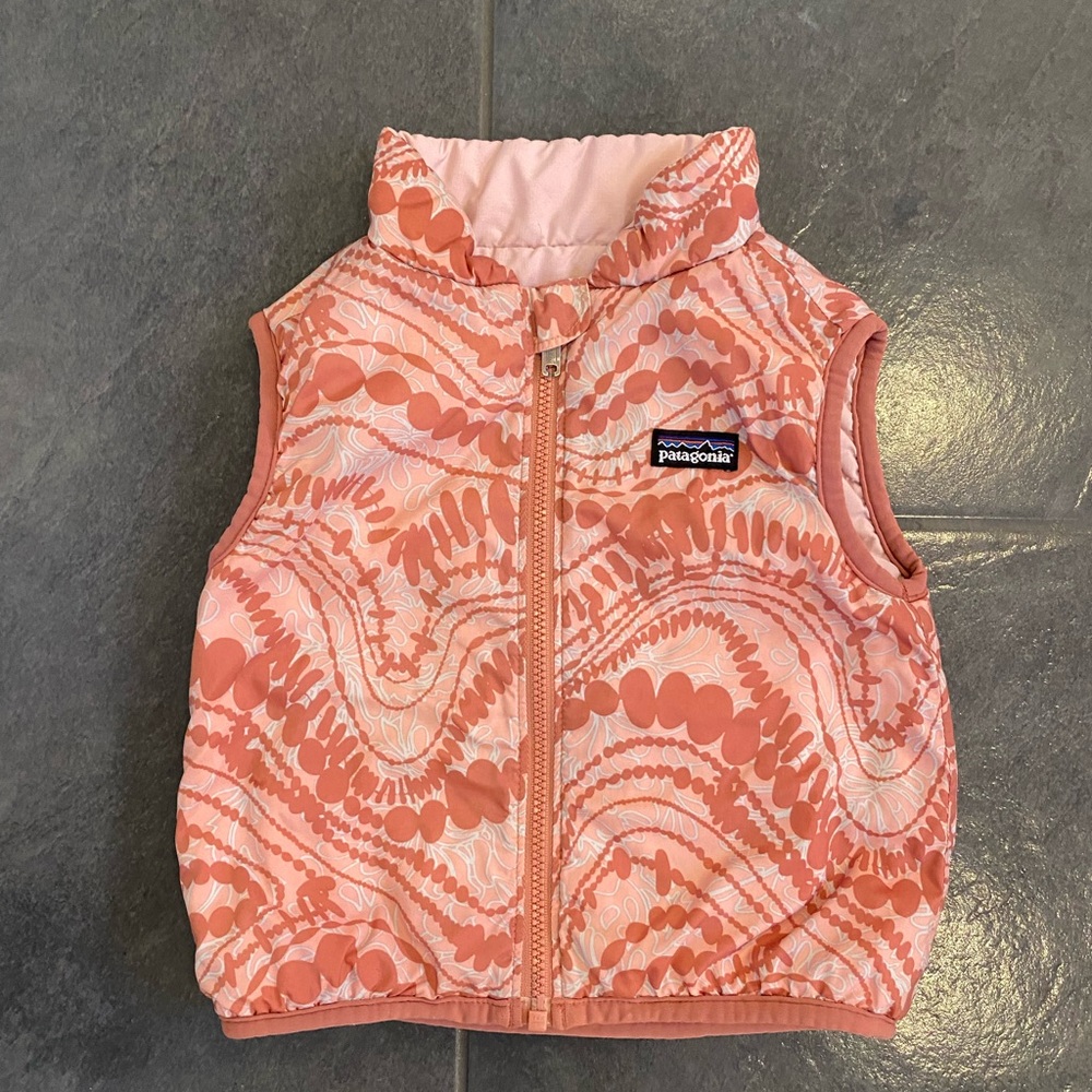 12-18 month girls reversible Patagonia Pink Patterned Vest